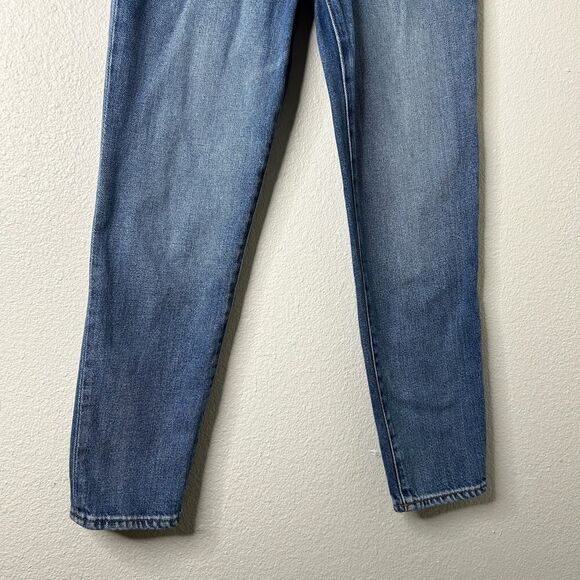 Madewell The Mom Jean Downey Wash Distressed High Rise Ankle Womens 26 - Picture 4 of 10